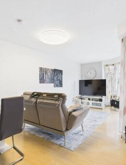 Helle Zwei-Zimmer-Wohnung mit eigenem Garten und Garage in Münster-Hiltrup - Münster