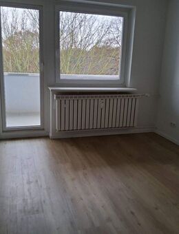 3-Zimmer-Wohnung in beliebter Gegend // 3.OG links - Wolfsburg
