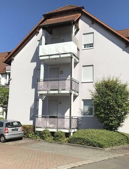 Vermietetes 1-Zimmer-Appartement mit Balkon und Carportstellplatz - Weiden (Oberpfalz)
