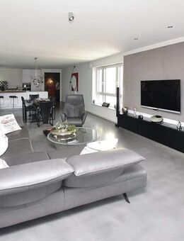 Stilvolle Wohnung mit großer Dachterrasse! - Osnabrück