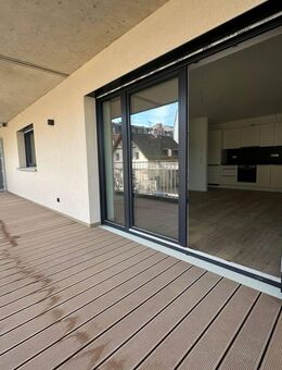 Erstbezug! 2-Zi Neubauwohnung mit Balkon ~ Stadtnah ~ TG-Stellplatz ~ Aufzug uvm. - Fürth