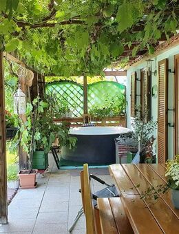 CHARMANTES WOHNHAUS in GARCHING a.d.ALZ (Wald a.d.Alz) - Garching (Alz)