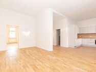 Attraktive 2-Zimmer-Altbauwohnung in ruhiger Lage! Saniert und bezugsfrei! - Berlin