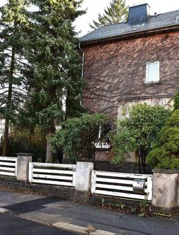 Villenartige Doppelhaushälfte in Bernsdorf zu verkaufen - Chemnitzer Architekturgeschichte pur - Chemnitz