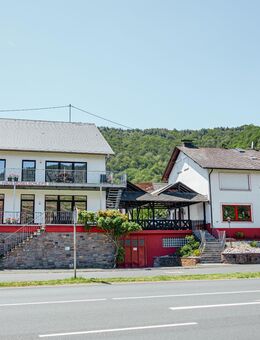 Ferienwohnungen mit Moselblick für Menschen mit Mehrfachbehinderung, großes Wohnhaus in bester Lage von Bremm - Bremm