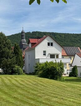 Mehrfamilienhaus in Lenterode mit großen Grundstück zu verkaufen - Lenterode