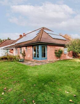 Charmantes Einfamilienhaus mit großem Grundstück in begehrter Wohnlage - Deutsch Evern