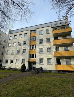 Helle 3-Zimmer Hochpaterrewohnung mit Südbalkon in begerhter Lage von Offenbach am Main! - Offenbach (Main)