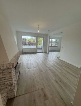 4,5 Zimmer Maisonette Wohnung 140 qm Erstbezug n. Sanierung in 25462 Rellingen - Rellingen