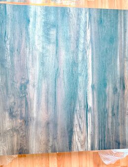 Küchen / Esszimmer Tischplatte mit Wandbefestigung Neu. - Bochum