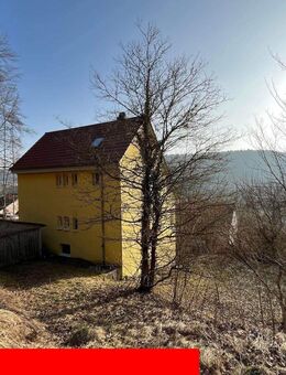 NEUER PREIS - Zweifamilienhaus mit 2 Garagen + großem Grundstück in AUSSICHTSLAGE ! - Tuttlingen
