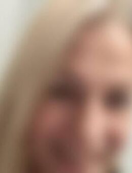 mee*** - Frankfurt (Main)