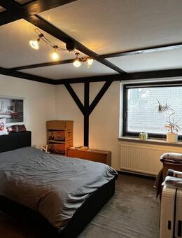 Zweifamilienhaus mit Schwimmbad und Wintergarten sowie Terrasse in Wilhelmshaven zu verkaufen. - Wilhelmshaven