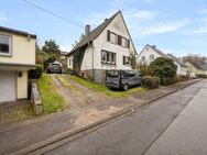 Kleines Einfamilienhaus mit sonnigem Garten in begehrter Lage von Gummersbach - Gummersbach