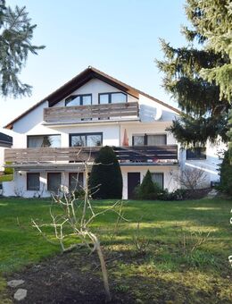 Am Dillinger Hang - Freistehendes, solides Einfamilienhaus - Friedrichsdorf