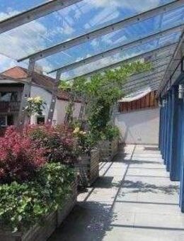 Wohnen über den Dächern von Vilsbiburg - 2 Zimmer Dachterrassenwohnung WE 7 mit Carport - Vilsbiburg