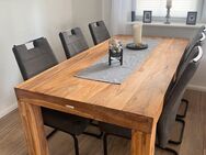 Massiver Tisch aus Shisham - Zetel