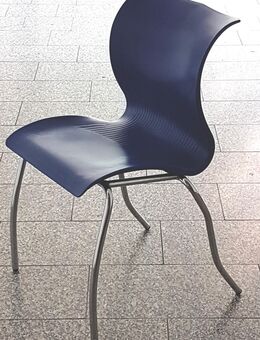 Sechs blaue Stühle, ergonomisch - Hannover Ahlem-Badenstedt-Davemstedt