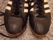 Original Adidas Fussballschuhe von 1970 WM Deutschland - Westerstede