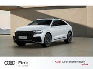 Audi SQ8, TFSI, Jahr 2023 - Bad Hersfeld