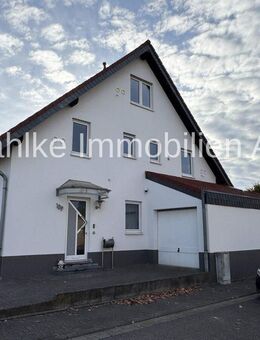Moderne Doppelhaushälfte mit Garten und Garage in Hückelhoven-Ratheim - Hückelhoven