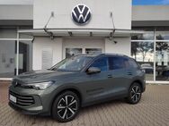 VW Tiguan, 1.5 l Elegance Tiguan Elegance eTSI OPF 1, Jahr 2024 - Annaberg-Buchholz