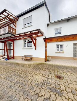 ~~GEPFLEGTES EINFAMILIENHAUS MIT ANBAU, DOPPELGARAGE UND GARTEN ~~ - Rülzheim