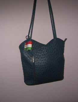 ITL-0357 Shoulderbag, Schultertasche, Handtasche, Rucksack, 2 in 1 Handbag, echt Leder - Lübeck