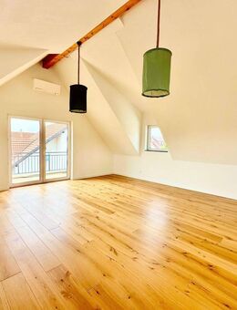 Großzügig, modern und bezugsfrei - 5-Zimmerwohnung über 2 Etagen in Kenzingen - Kenzingen