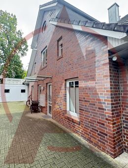 Exklusive Dachgeschosswohnung auf zwei Etagen in einem Mehrfamilienhaus - Lingen (Ems)