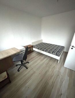 Helle 2-Zimmer-Wohnung im EG - Krefeld
