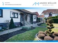 Saulheim: Stilvoller Bungalow mit 926 qm Grundstück, Gartenparadies, Feldrand & Einliegeroption! - Saulheim