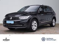 VW Tiguan, 2.0 TDI Move, Jahr 2023 - Wolfenbüttel