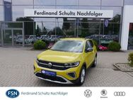 VW T-Cross, 1.0 l TSI Life, Jahr 2022 - Rostock