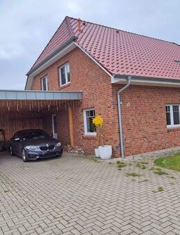 Großes Haus mit schönem ruhigen Grundstück in bester Lage von Sottrum - Sottrum