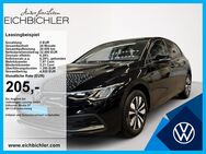 VW Golf, 2.0 TDI VIII Move FLA DynLi, Jahr 2023 - Landshut