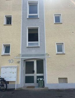 Renovierte 2-Zimmer-Wohnung mit Balkon in zentraler Lage von Schopfheim - Schopfheim