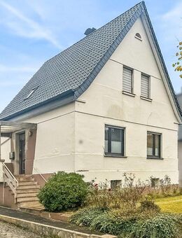 Klassisches Einfamilienhaus in Herford auf schönem Grundstück - Herford (Hansestadt)