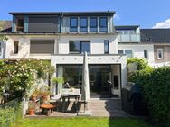 Saniert - Modern - Top Lage: 5 Zimmer-Reihenhaus in Lokstedt - Hamburg