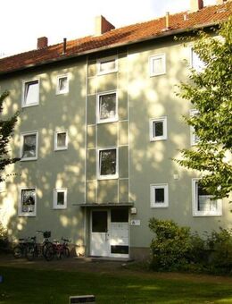 Frisch gestrichen! 3-Zimmer-Wohnung mit Tageslichtbad 'Am Anger' frei! - Gütersloh