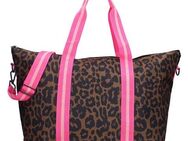 Vadobag Schultertasche Self Love Club (1-tlg), mit tollem Animal-Print