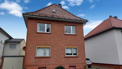 Freistehendes Zweifamilienhaus in guter Wohnlage von Celle! (TJ-6216)