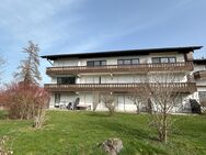 Komplett neu renovierte 2,5 Zimmer-OG-Wohnung mit freiem Panorama-Bergblick - Grassau