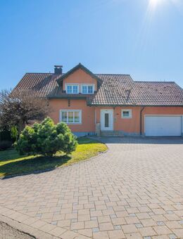 Großzügiges Familienidyll - Vielleicht schon bald Ihr Traumhaus mit Garten und viel Platz!? - Dettighofen