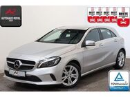 Mercedes-Benz A 220 4MATIC SCORE SCHECKHEFT,NAVI,METALLIC,LED - Berlin