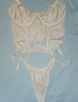 Damen Wäscheset Oberteil Bustier + String champagnerfarben Größe 40/80 C Strapshalter Bügel Häkchen GUT! - Münster