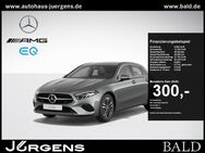 Mercedes A 200, Progressive MBUX Winter 17, Jahr 2023 - Hagen (Stadt der FernUniversität)