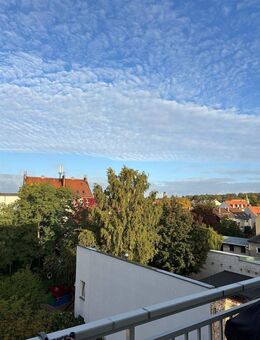 ** Attraktive City-Wohnung nur ca. 300 Meter zur S-Bahn Bahn ** - Potsdam