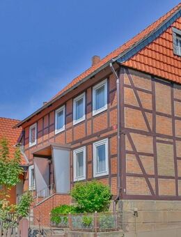 Charmantes Fachwerkhaus in Gielde bei Schladen - Historie trifft auf Potenzial - Schladen-Werla