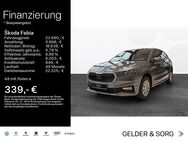 Skoda Fabia, 1.0 TSI Selection |||, Jahr 2022 - Coburg